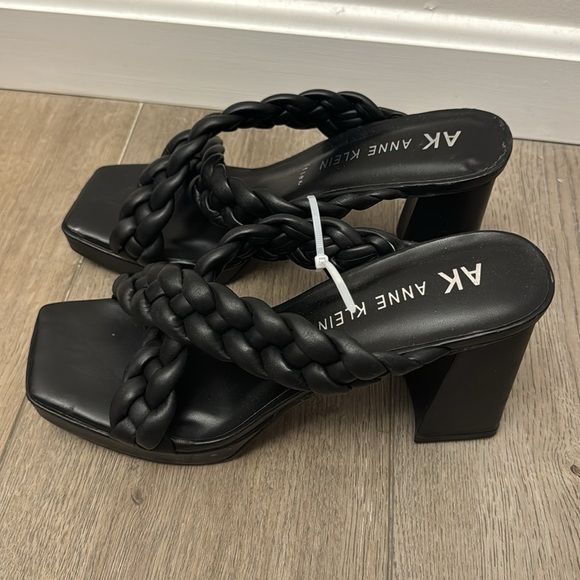 NEW! Anne Klein Black Aiden Bubble Braid Heel - Size 10 - Picture 7 of 14